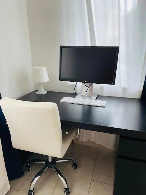 Studio-Apartment Mit Balkon Dresden