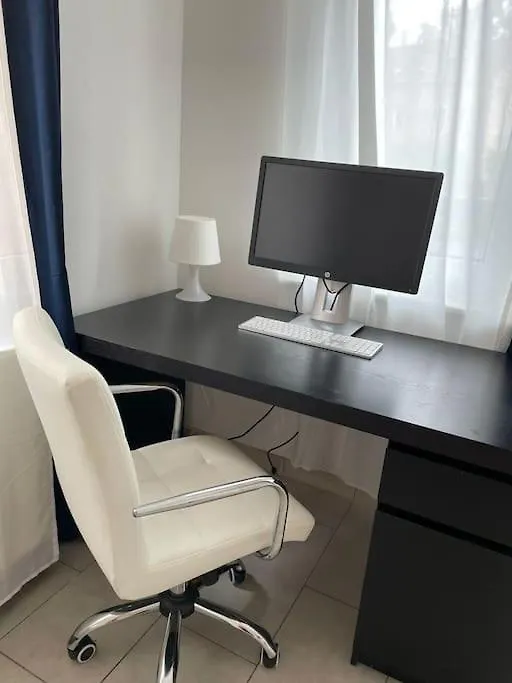 Studio-Apartment Mit Balkon Dresden Apartment