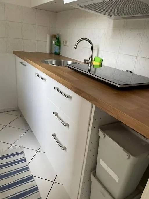 Studio-Apartment Mit Balkon Dresden
