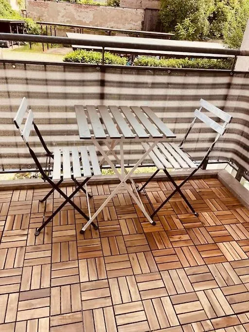 Studio-Apartment Mit Balkon 드레스덴 아파트